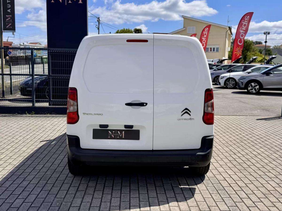 citroen-berlingo-2021-diesel-1499cc