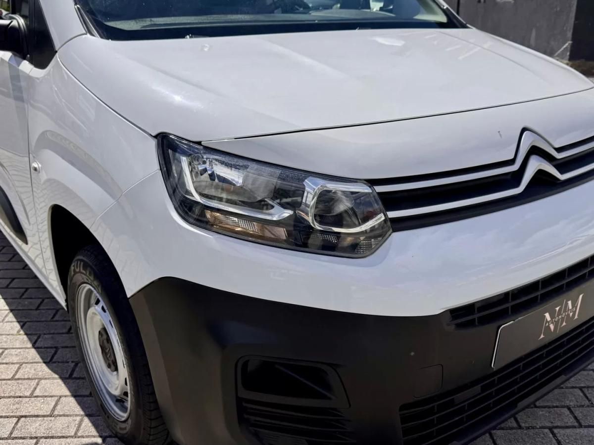 citroen-berlingo-2021-diesel-1499cc