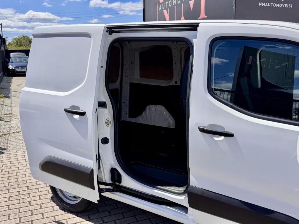 citroen-berlingo-2021-diesel-1499cc