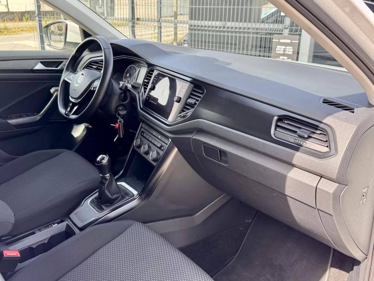 volkswagen-t-roc-2020-diesel-1598cc