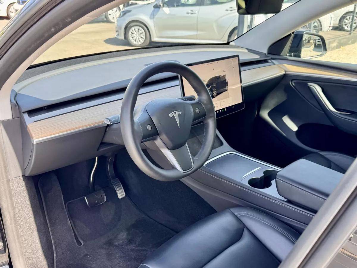 tesla-model-y-2023-eletrico-0cc