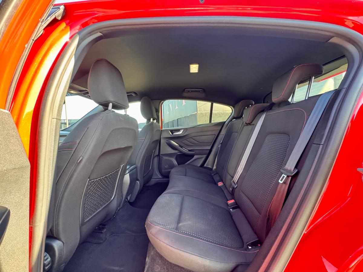ford-focus-2023-gasolina-998cc