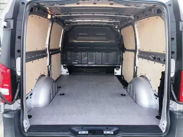 mercedes-benz-vito-41-kwh-2020-eletrico-0cc