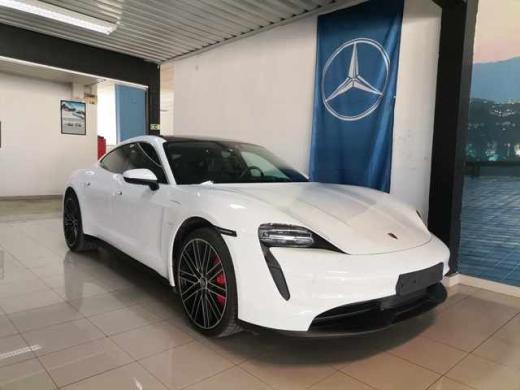 porsche-taycan-4s-2020-eletrico