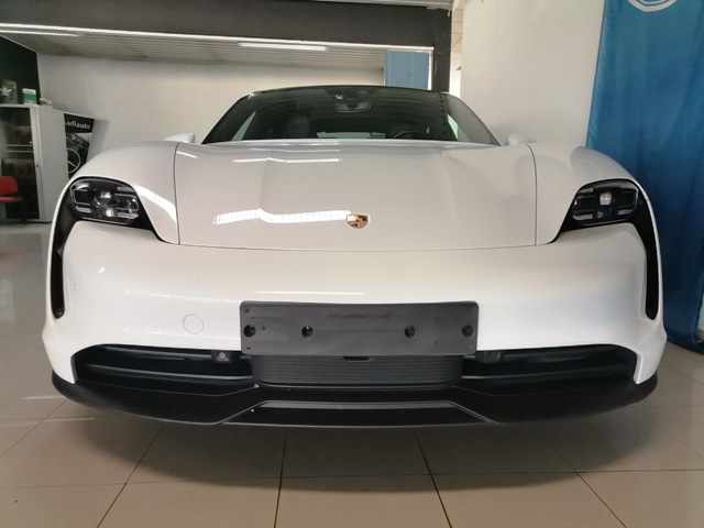 porsche-taycan-4s-2020-eletrico