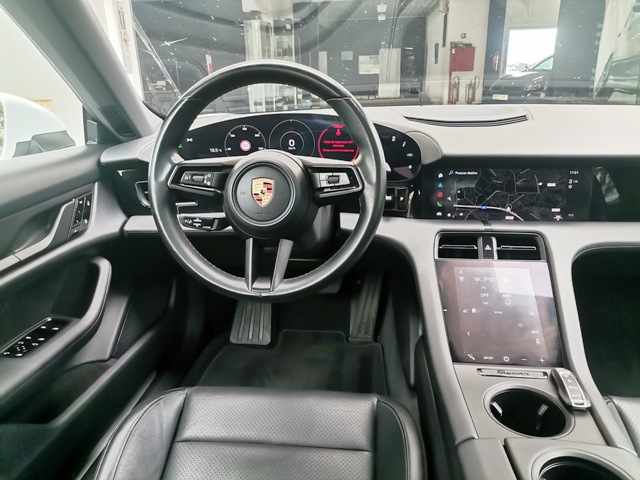 porsche-taycan-4s-2020-eletrico