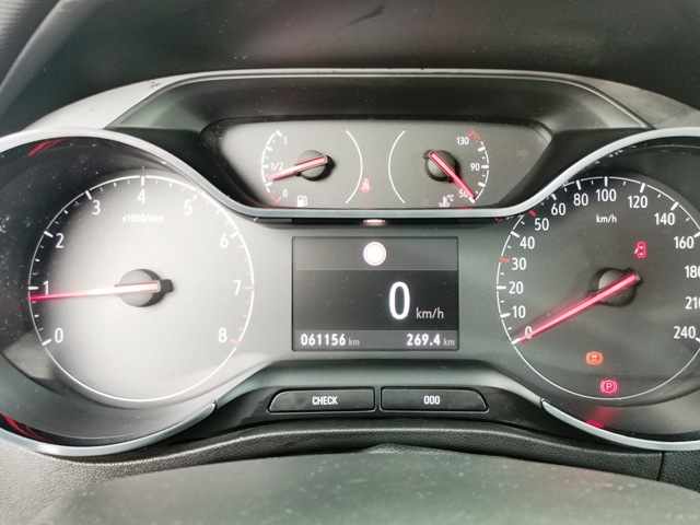 opel-crossland-x-2022-diesel-1499cc