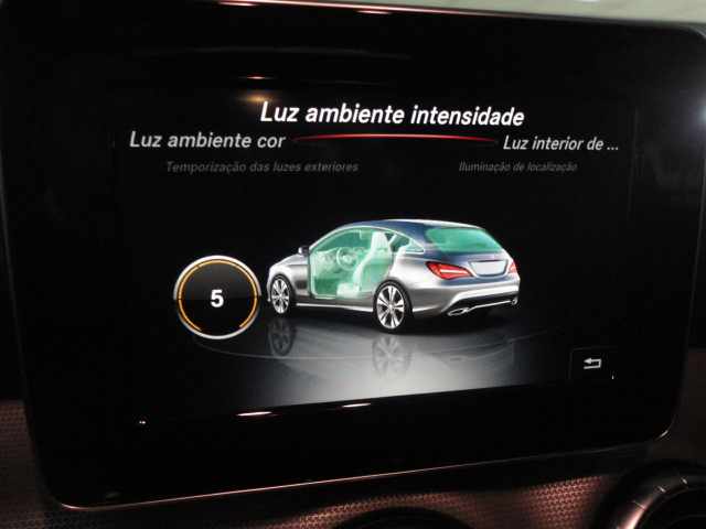 mercedes-benz-cla-180-d-blueefficiency-1-5-2017-diesel-1461cc