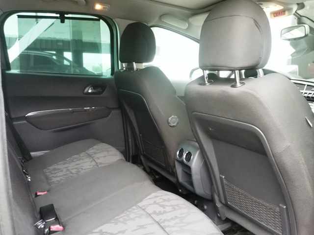 peugeot-3008-1-6-hdi-fap-2010-diesel-1560cc