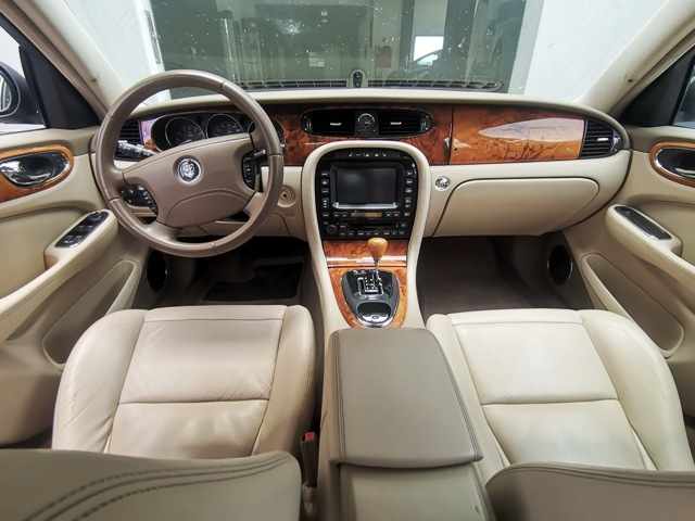jaguar-xj-3-0-v6-2004-gasolina-2967cc