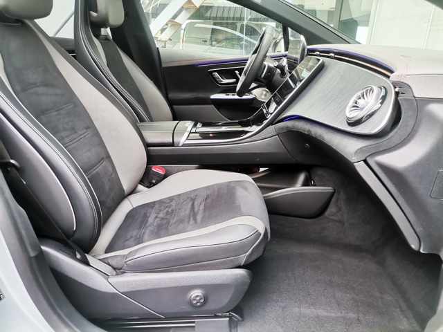 mercedes-benz-eqe-300-2024-eletrico
