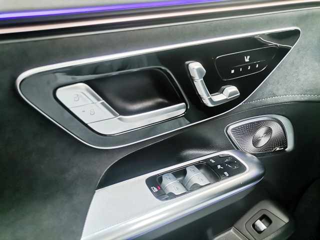 mercedes-benz-eqe-300-2024-eletrico