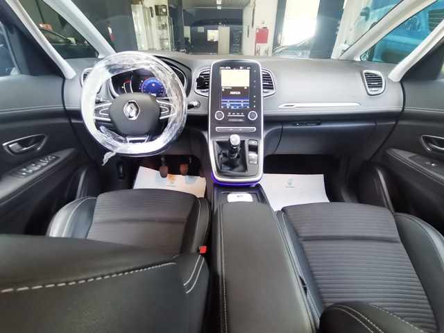 renault-scenic-1-5-dci-2018-diesel-1461cc