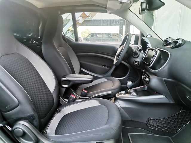 smart-fortwo-17-6-kwh-2023-eletrico