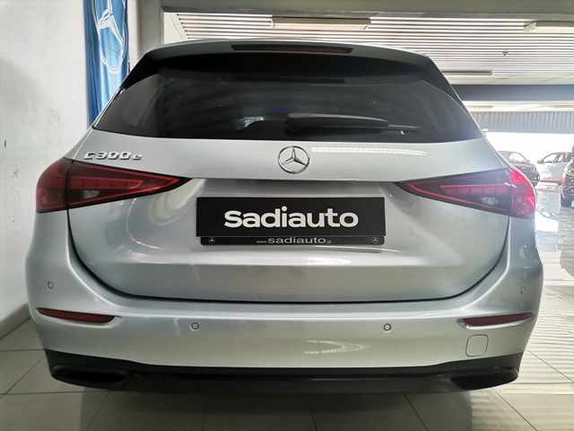 mercedes-benz-classe-c-c-300-e-2022-gasolina-1999cc