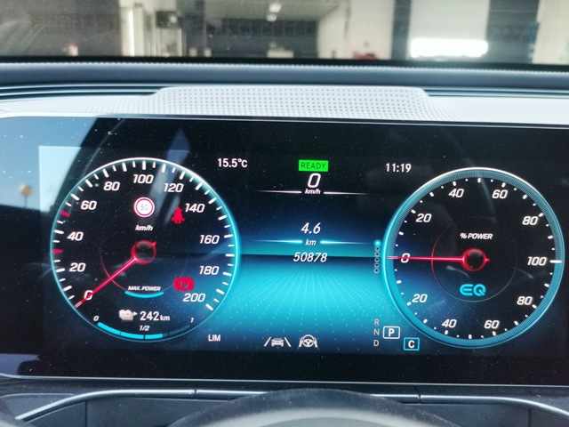 mercedes-benz-eqc-400-4matic-2021-eletrico