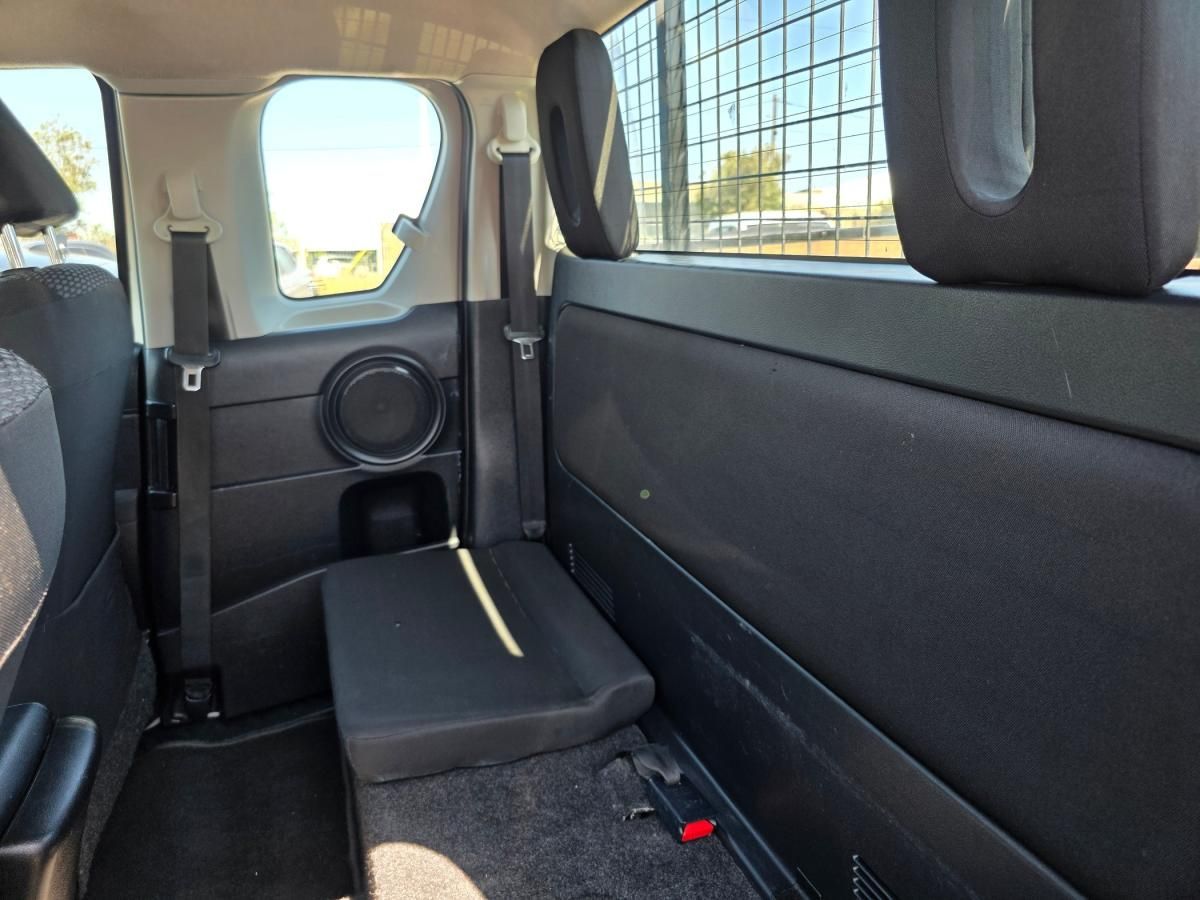 toyota-hilux-2018-diesel-2393cc