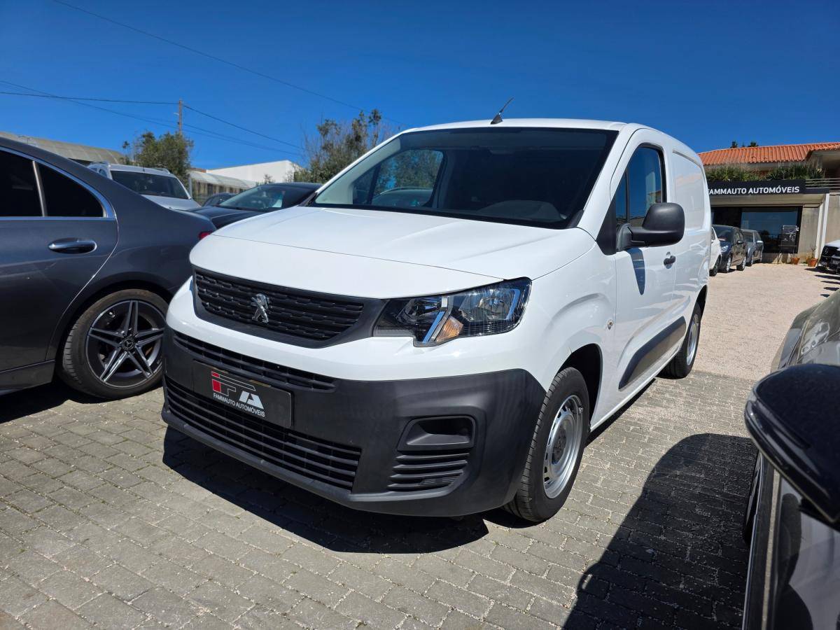 peugeot-partner-2019-diesel-1560cc