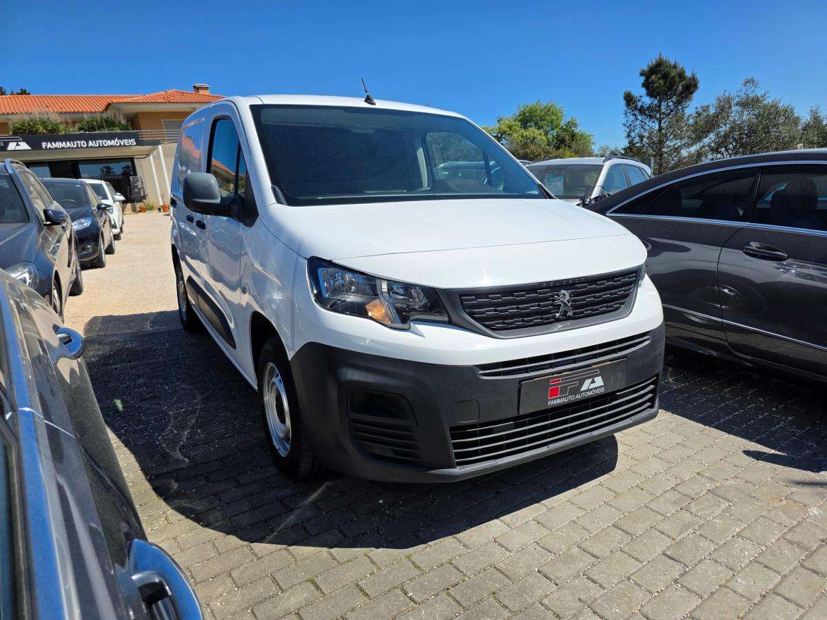 peugeot-partner-2019-diesel-1560cc