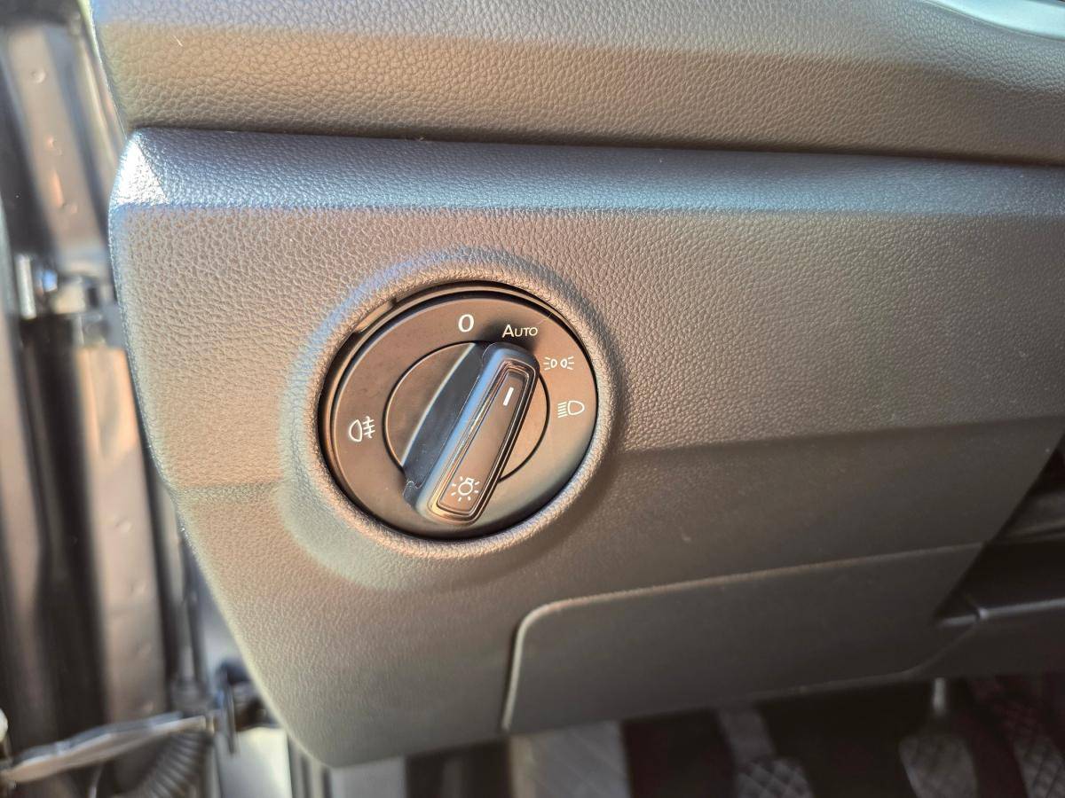volkswagen-t-roc-2022-diesel-1968cc