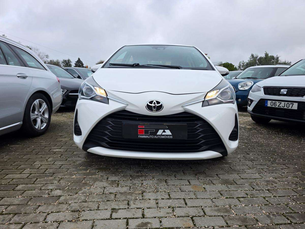 toyota-yaris-2020-gasolina-998cc