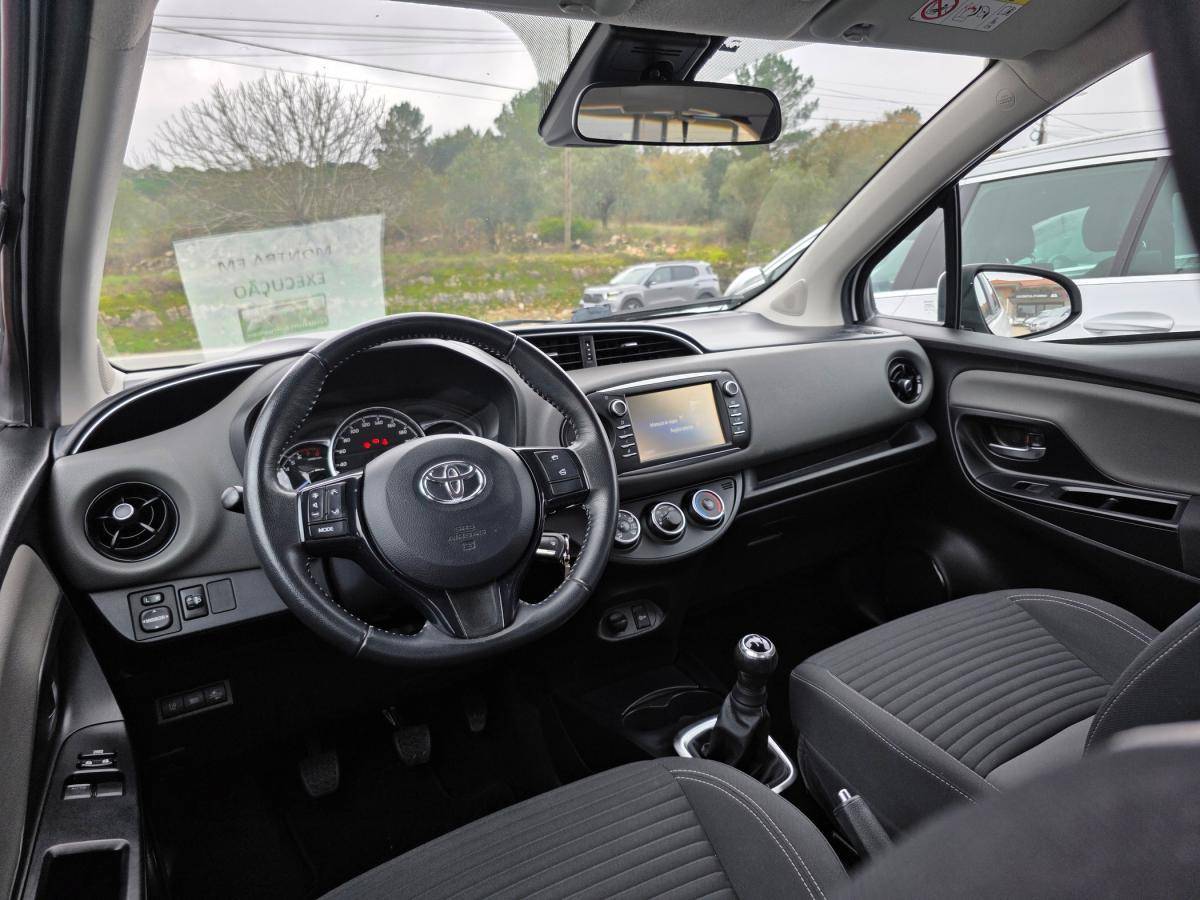 toyota-yaris-2020-gasolina-998cc