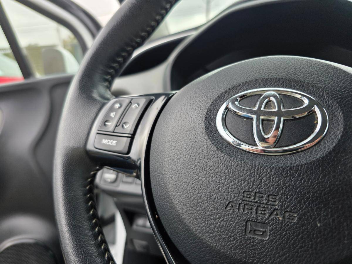 toyota-yaris-2020-gasolina-998cc