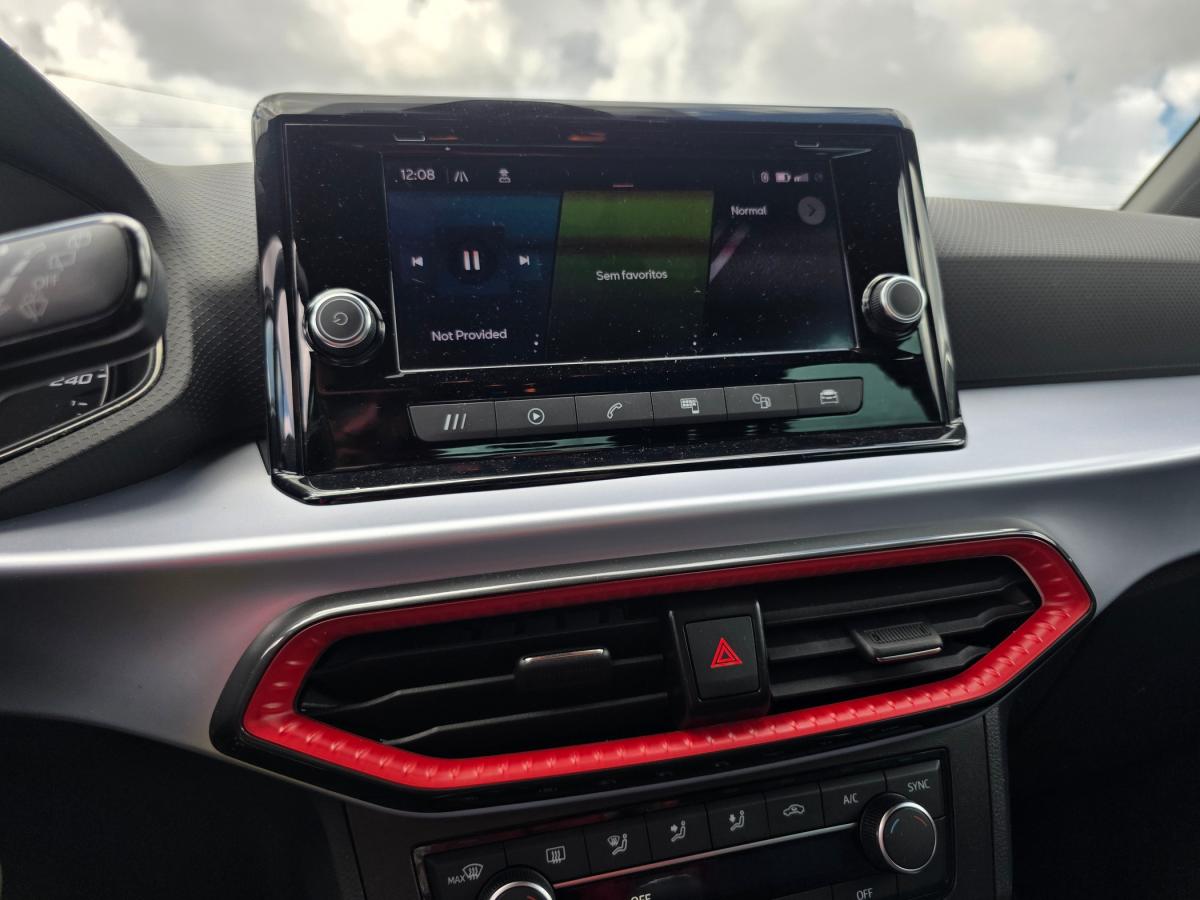 seat-arona-2022-gasolina-999cc