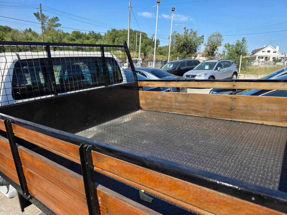 toyota-hilux-2018-diesel-2393cc
