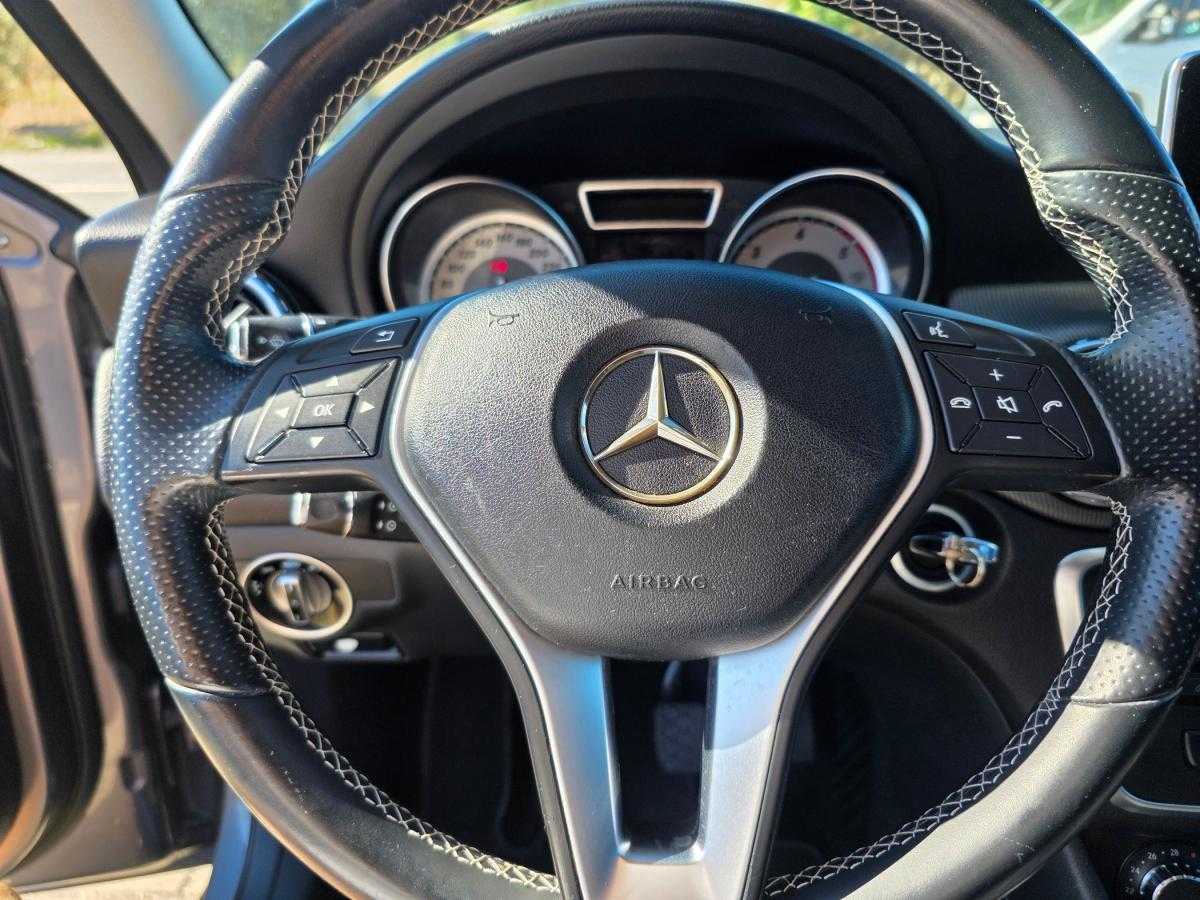 mercedes-benz-gla-2014-diesel-2143cc