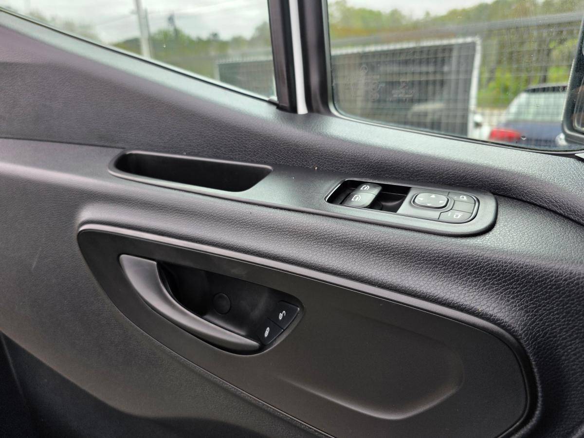 mercedes-benz-sprinter-2020-diesel-2143cc