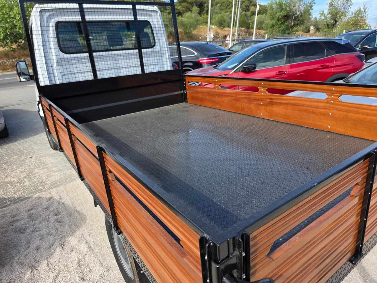 mercedes-benz-sprinter-2020-diesel-2143cc
