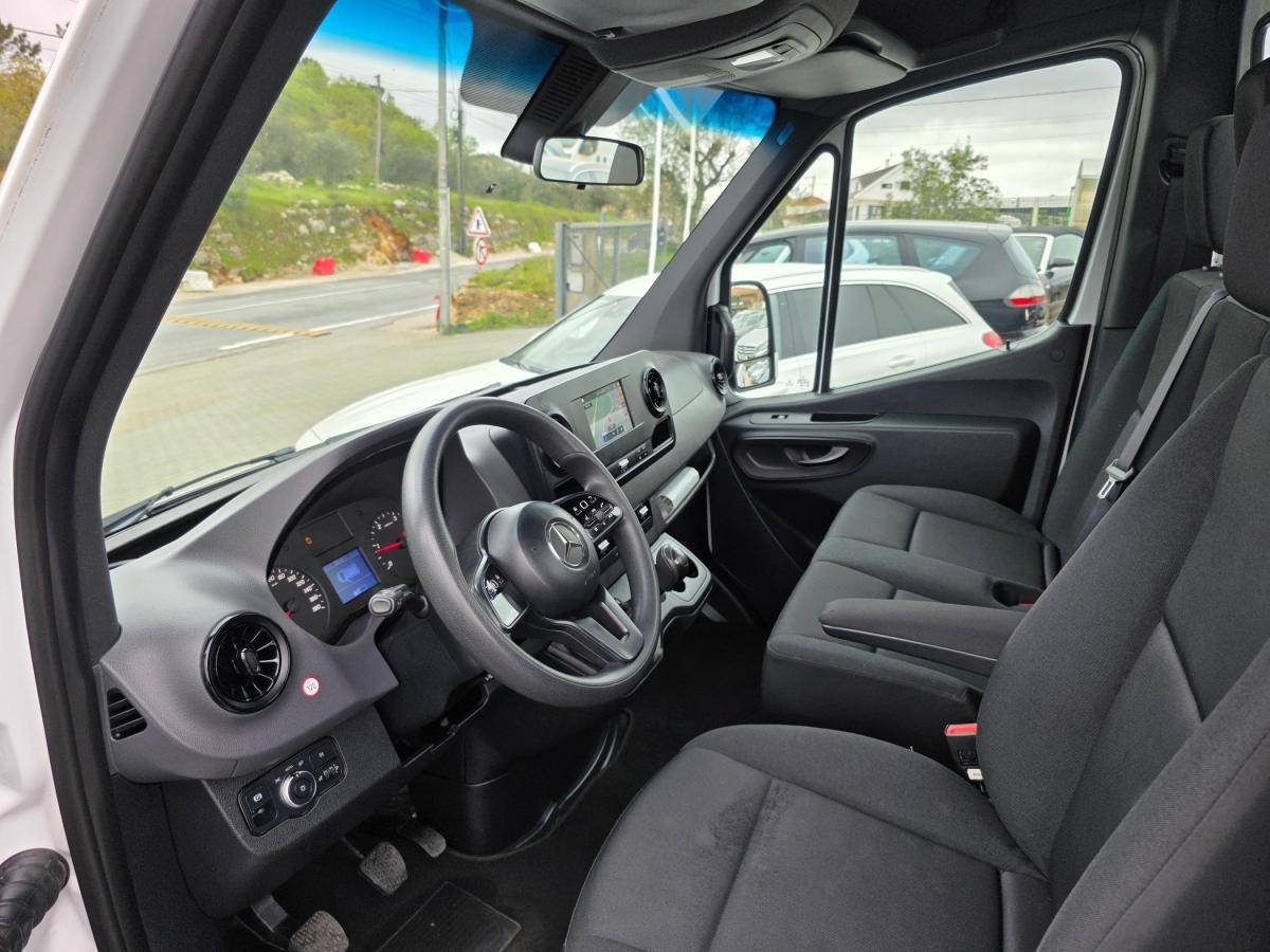 mercedes-benz-sprinter-2020-diesel-2143cc
