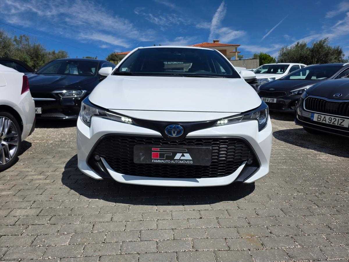 toyota-corolla-2021-hibrido-a-gasolina-1798cc