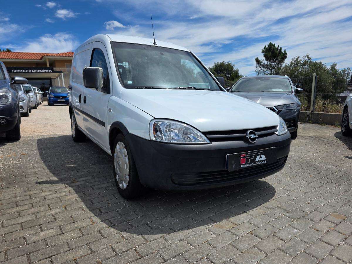opel-combo-2008-diesel-1686cc