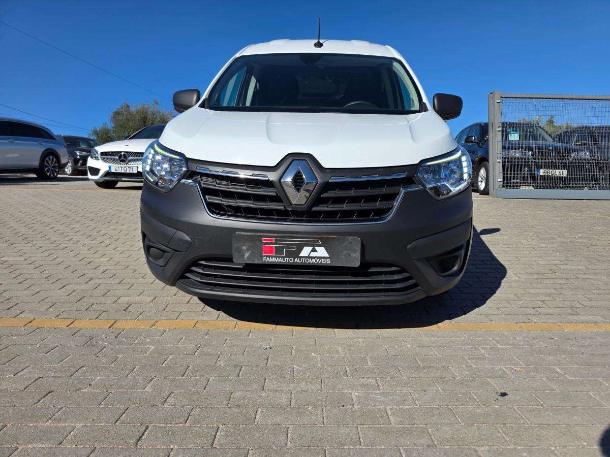 renault-kangoo-2023-diesel-1461cc