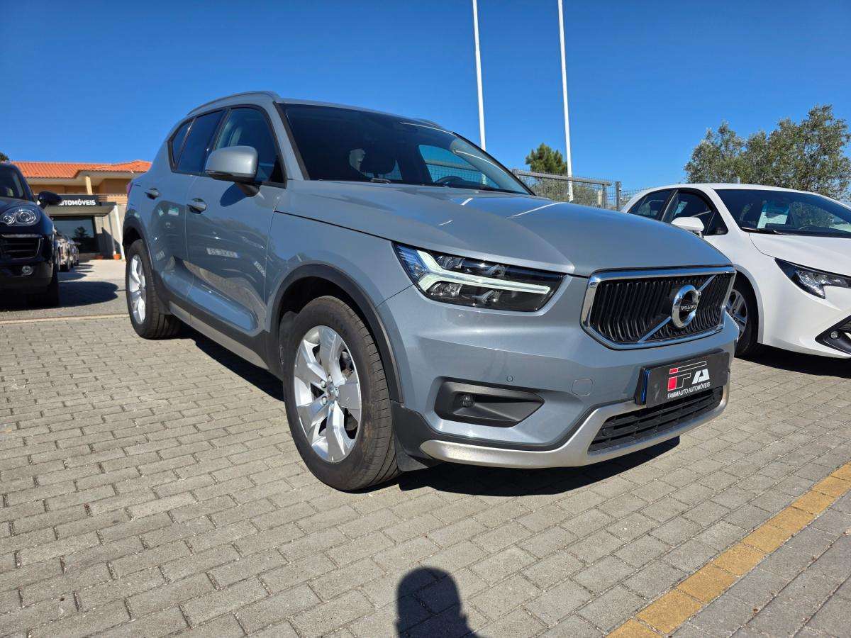 volvo-xc40-2021-gasolina-1477cc