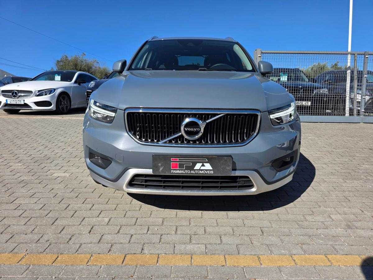 volvo-xc40-2021-gasolina-1477cc