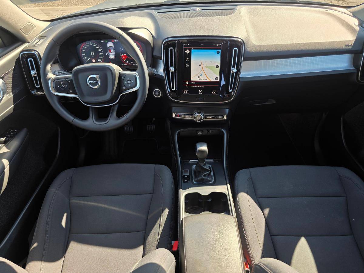 volvo-xc40-2021-gasolina-1477cc