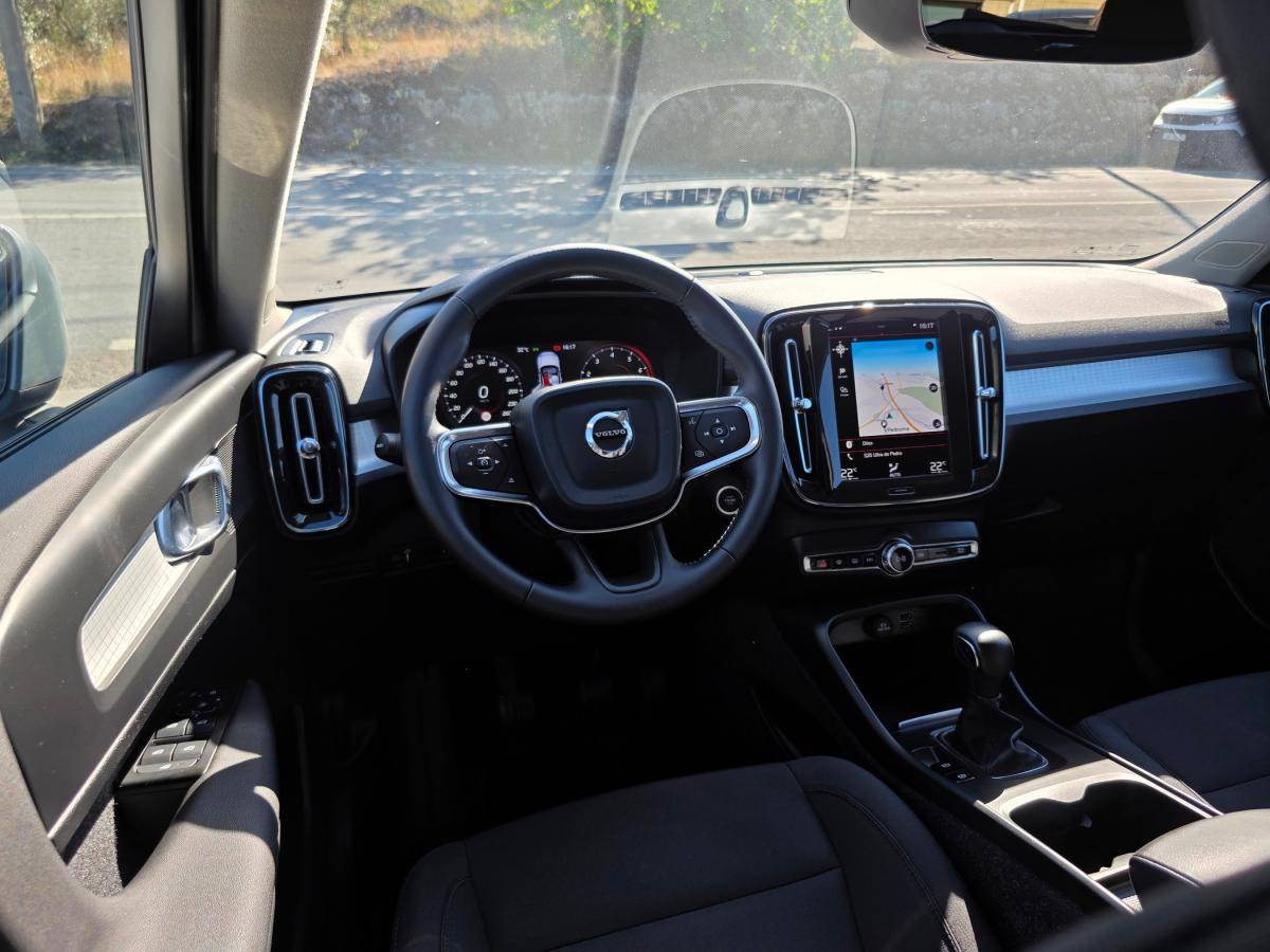 volvo-xc40-2021-gasolina-1477cc