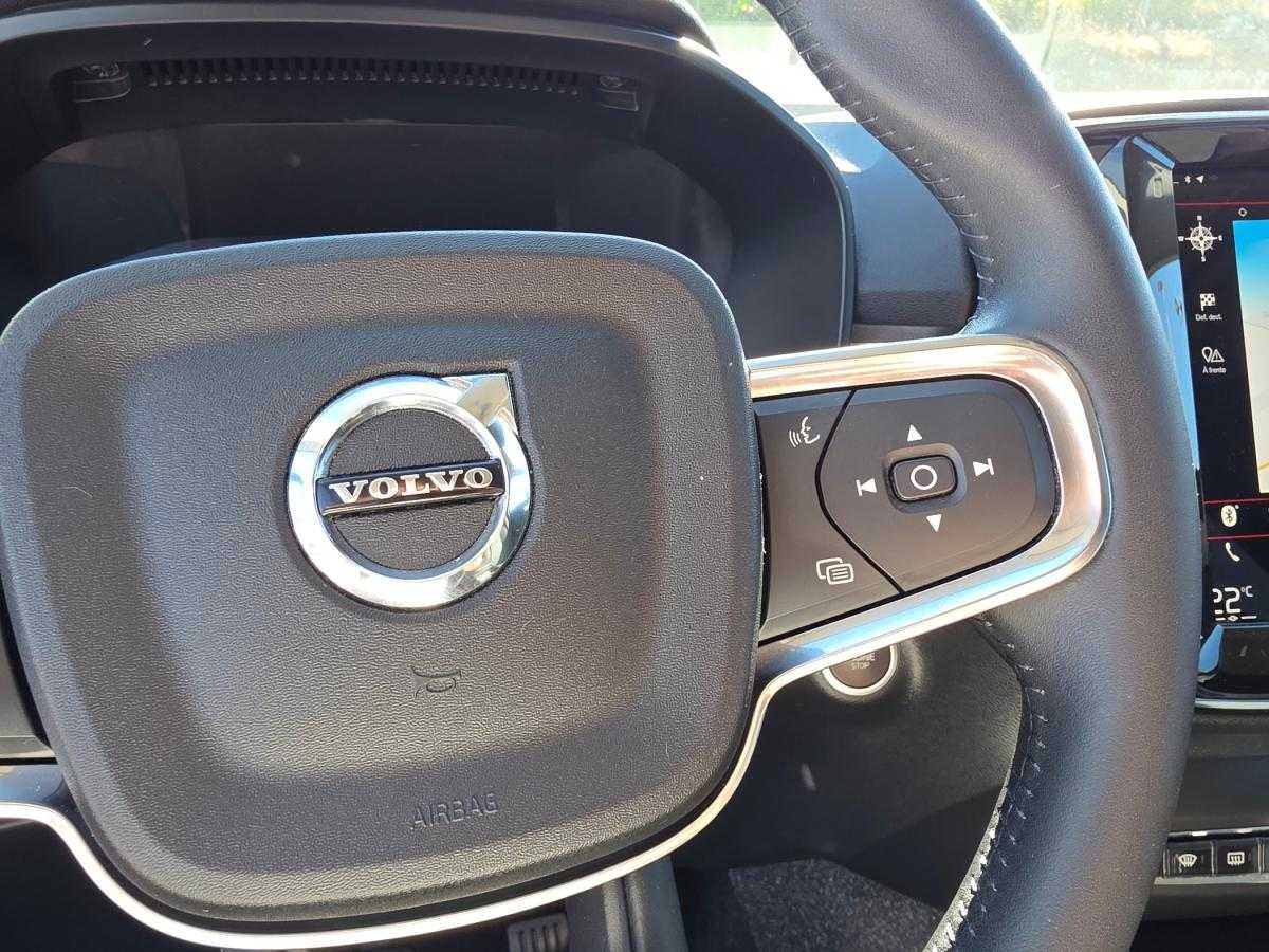 volvo-xc40-2021-gasolina-1477cc