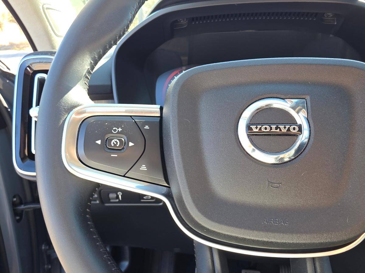 volvo-xc40-2021-gasolina-1477cc