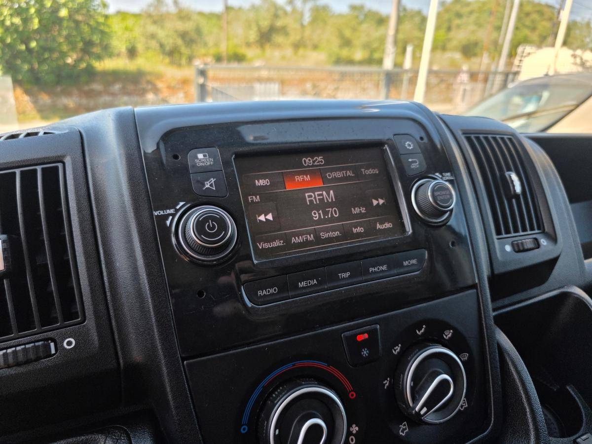 peugeot-boxer-2020-diesel-2179cc