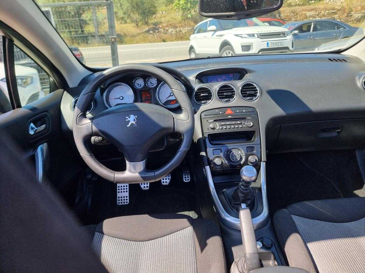 peugeot-308-cc-2009-diesel-1997cc
