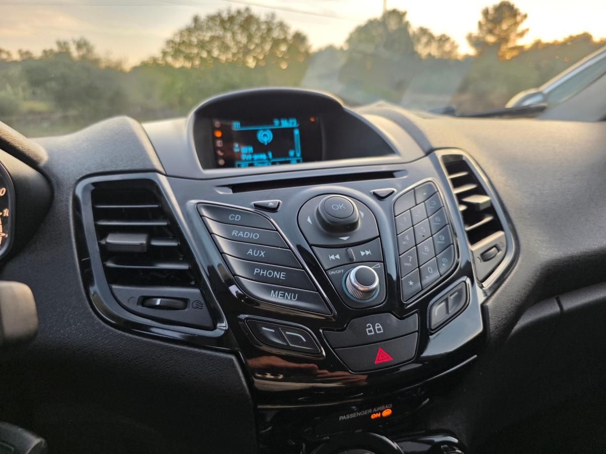 ford-fiesta-2015-diesel-1499cc