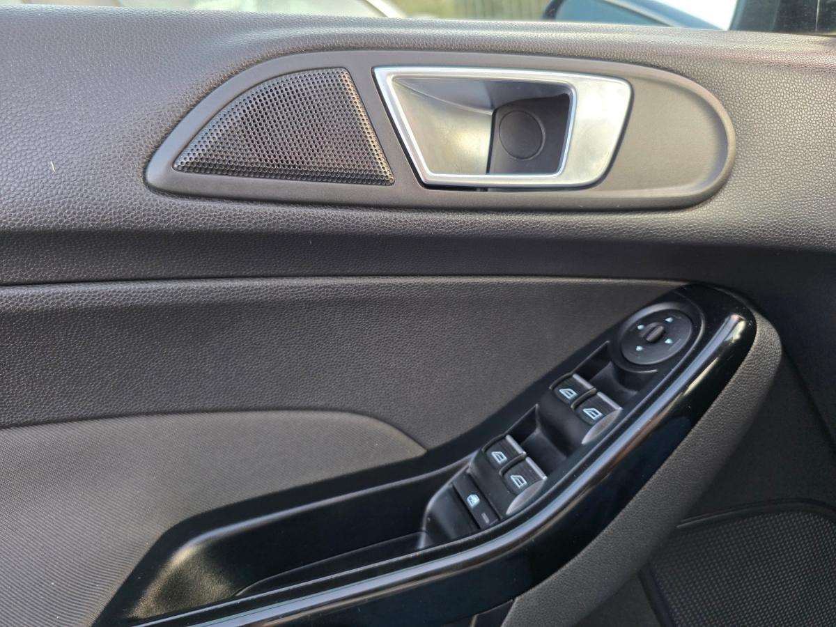 ford-fiesta-2015-diesel-1499cc