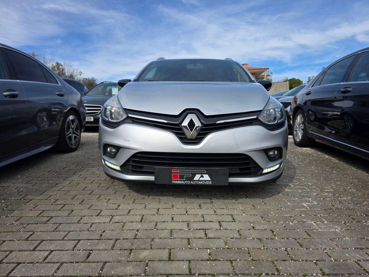 renault-clio-sport-tourer-2019-diesel-1461cc