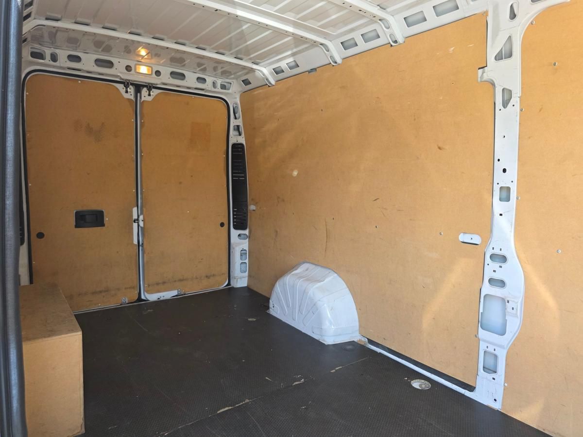 fiat-ducato-2023-diesel-2184cc