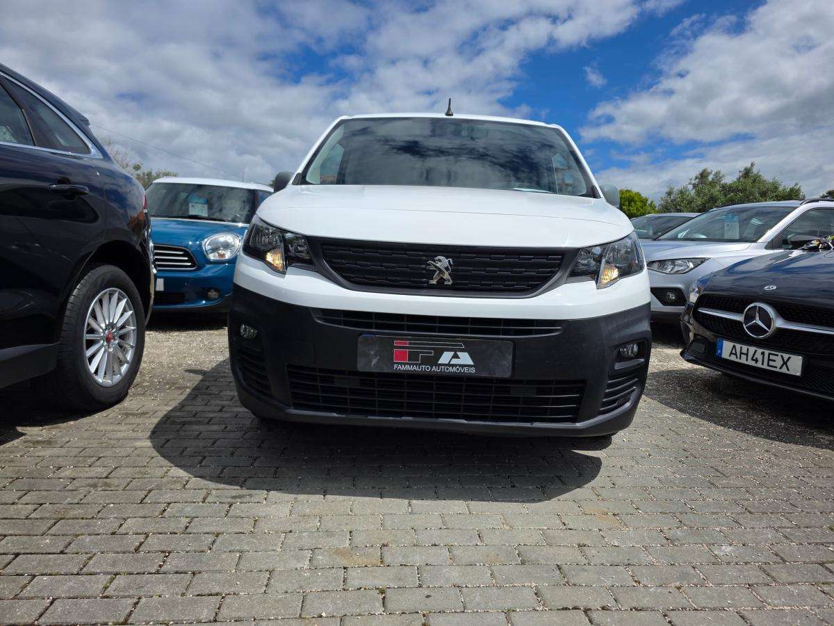 peugeot-partner-2019-diesel-1560cc