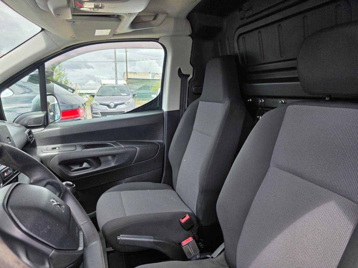 peugeot-partner-2019-diesel-1560cc
